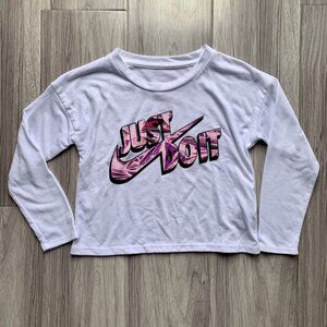 Nike Block Letter Cropped Tee